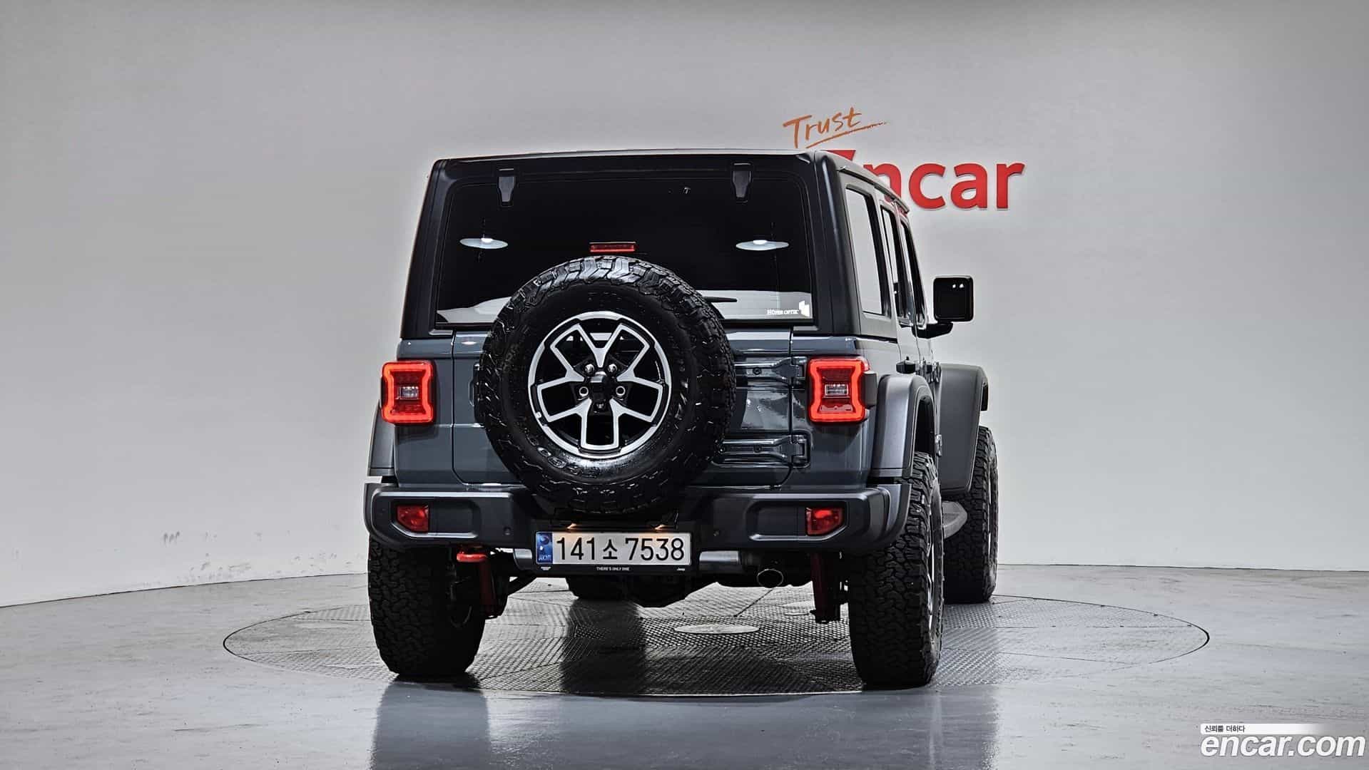 Wrangler Jeep 2024.7-OUTER-004