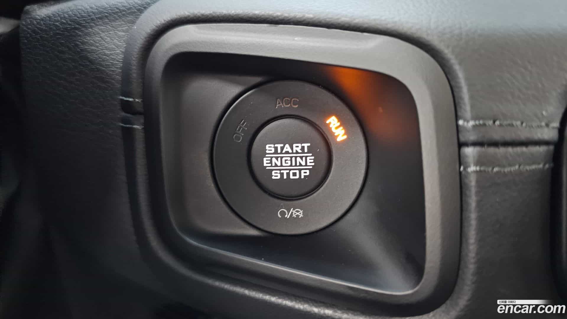 Wrangler Jeep 2024.7-OPTION-042