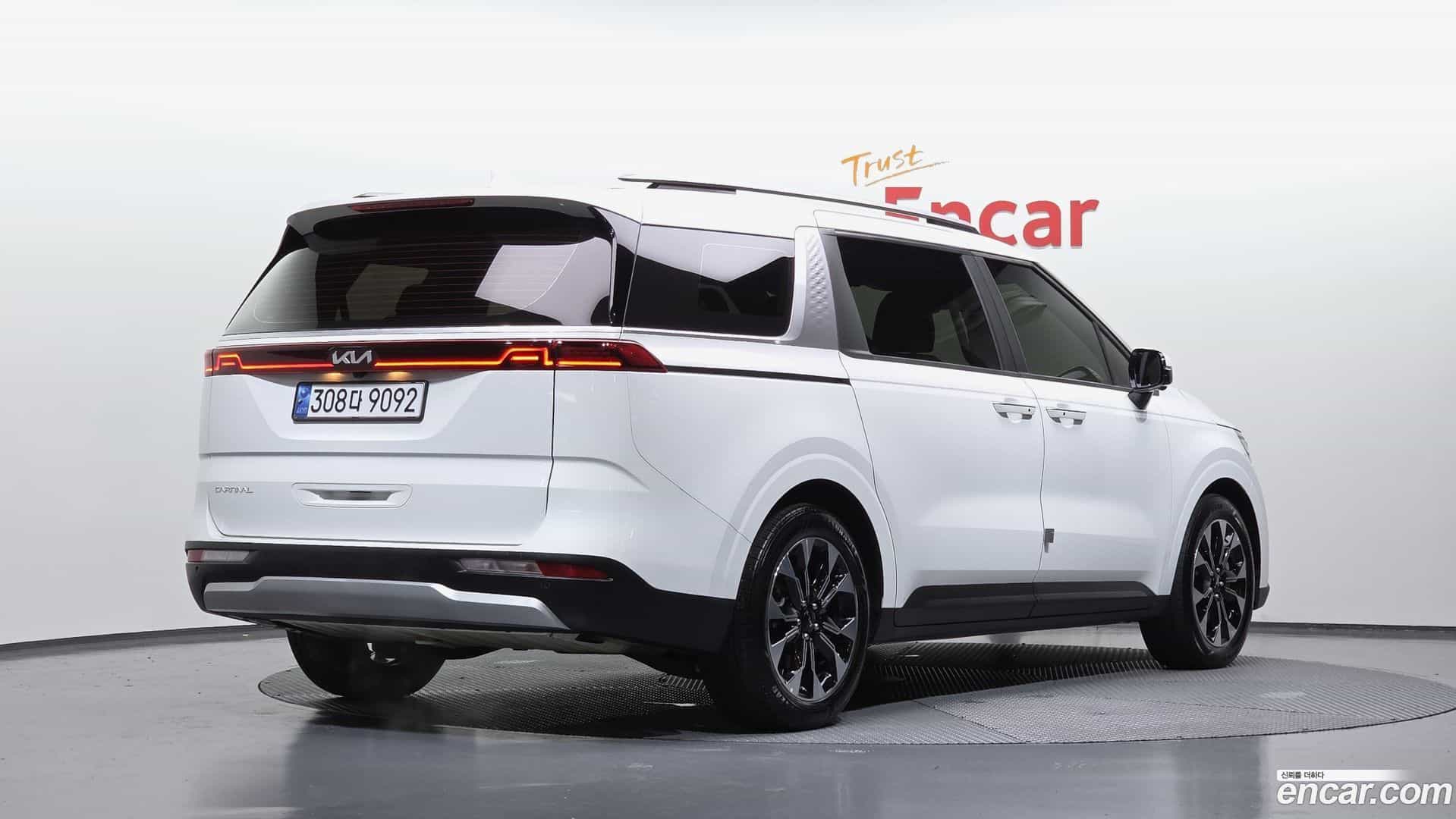 Canival Kia 2022.10-OUTER-002