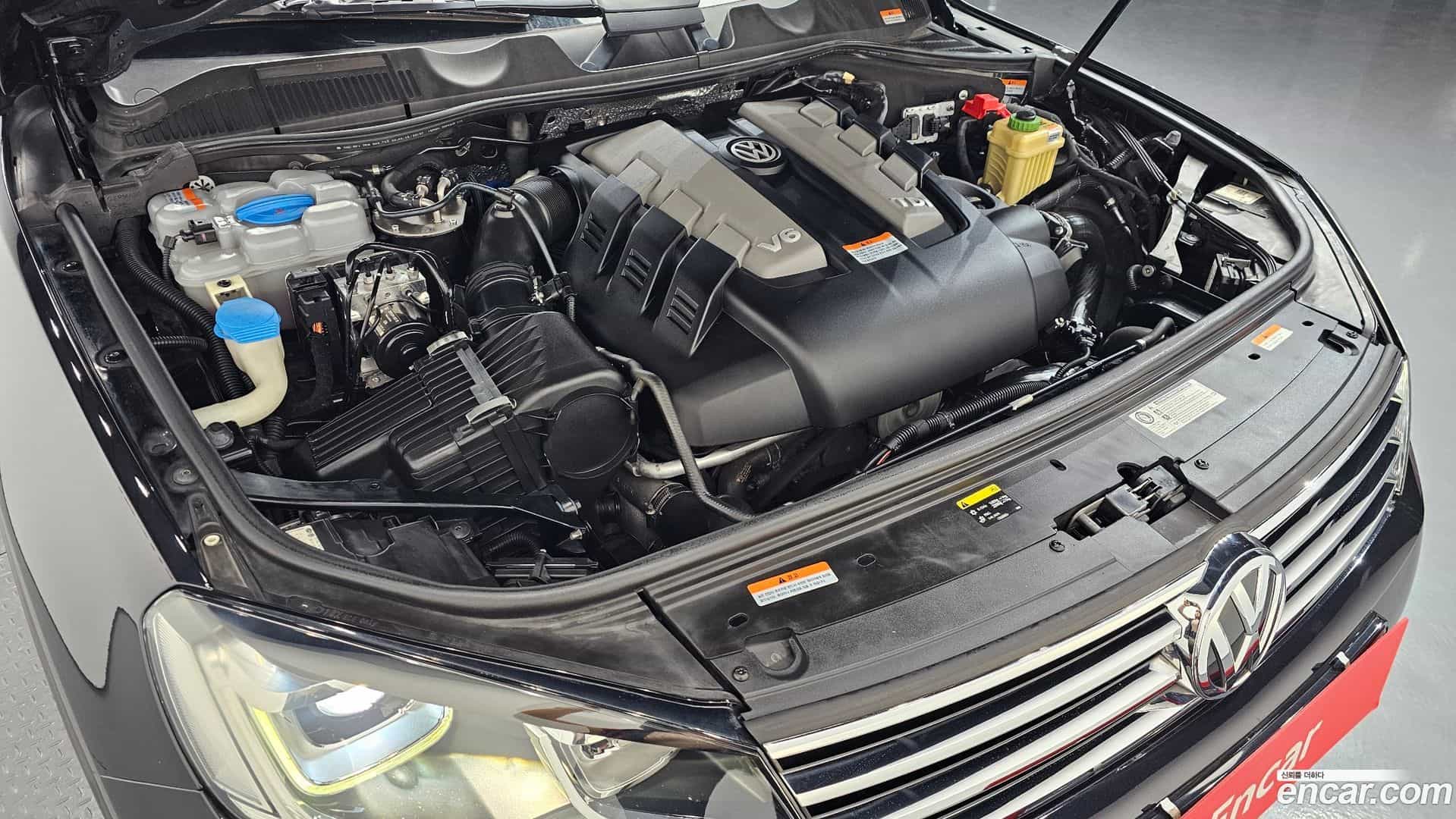 Touareg Volkswagen 2016.8-OUTER-006