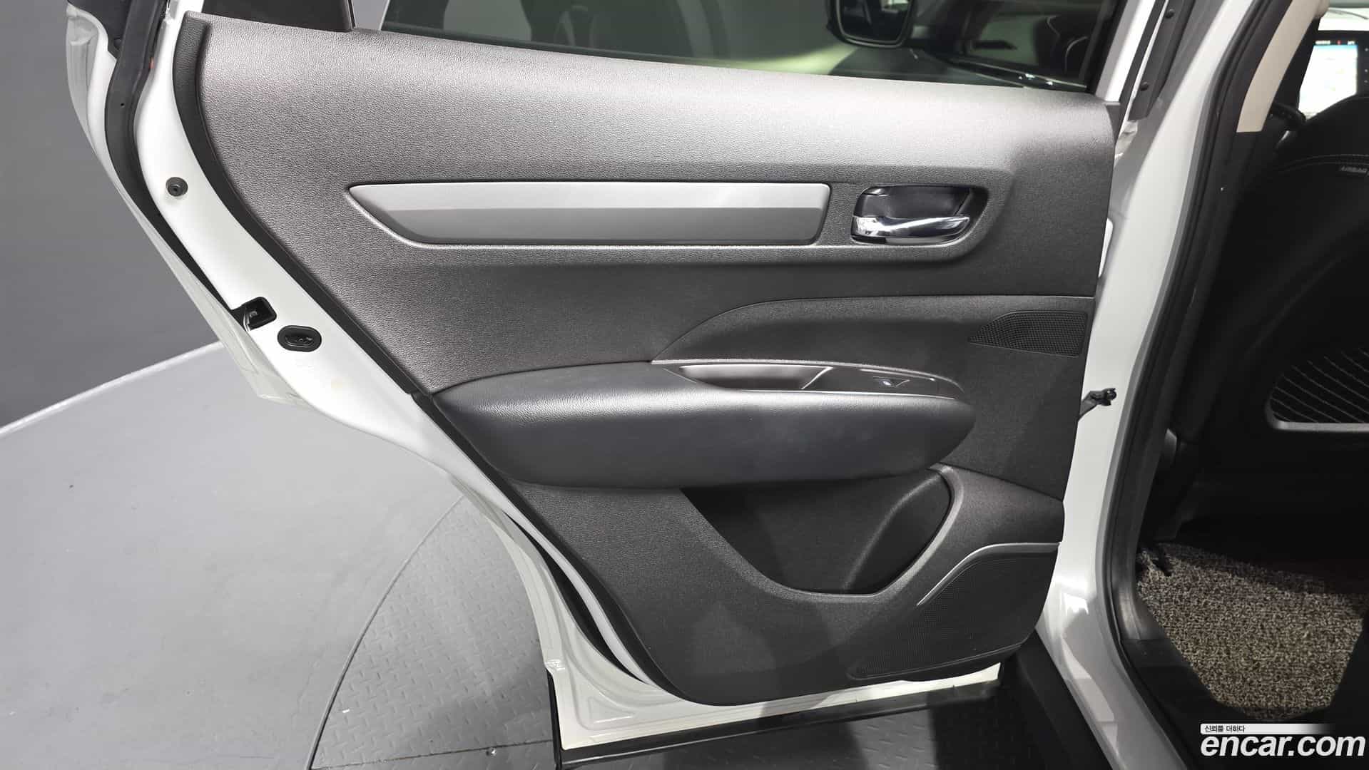 QM6 Renault Korea 2021.9-INNER-035