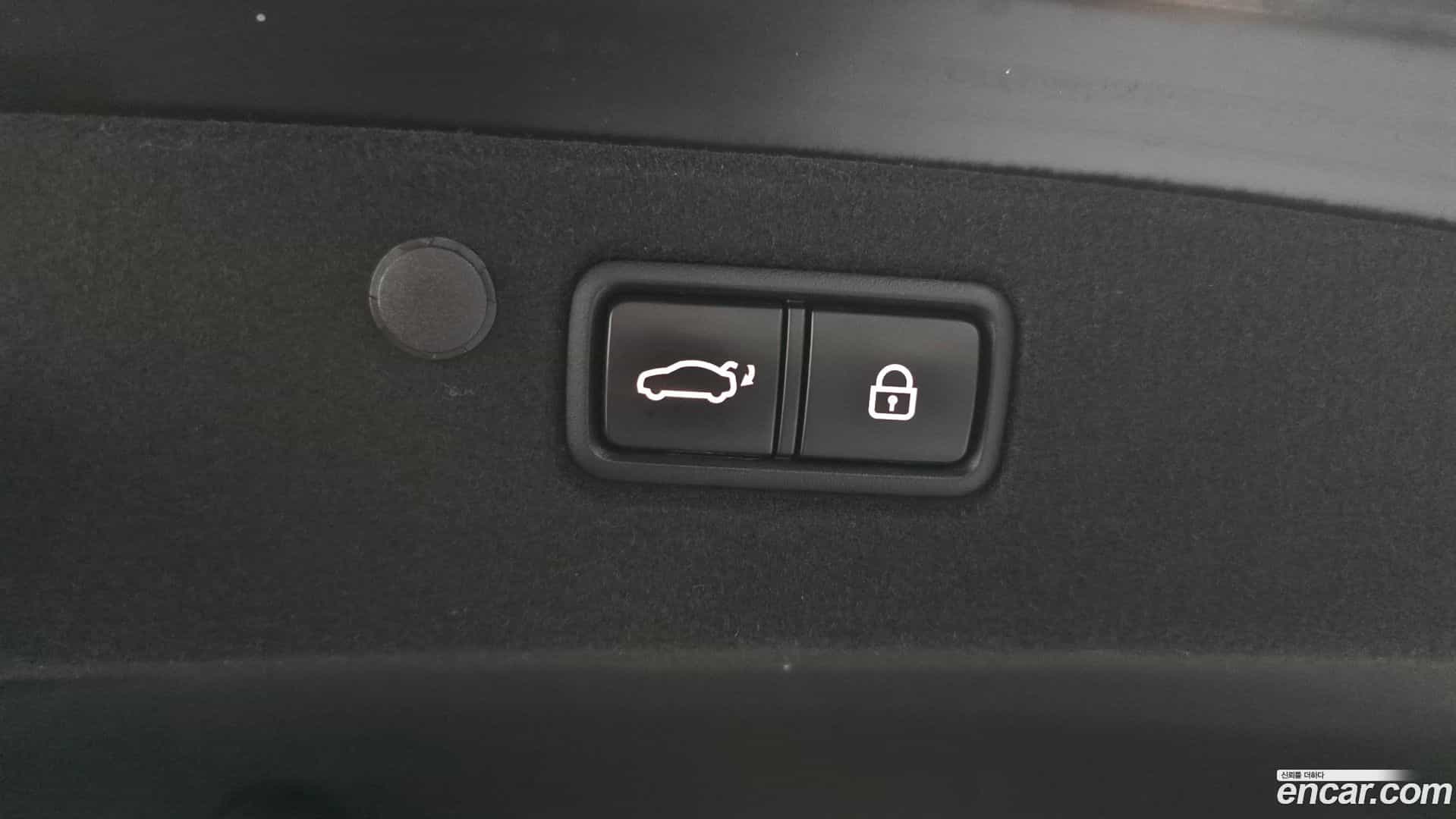 Grandeur Hyundai 2019.11-OPTION-024