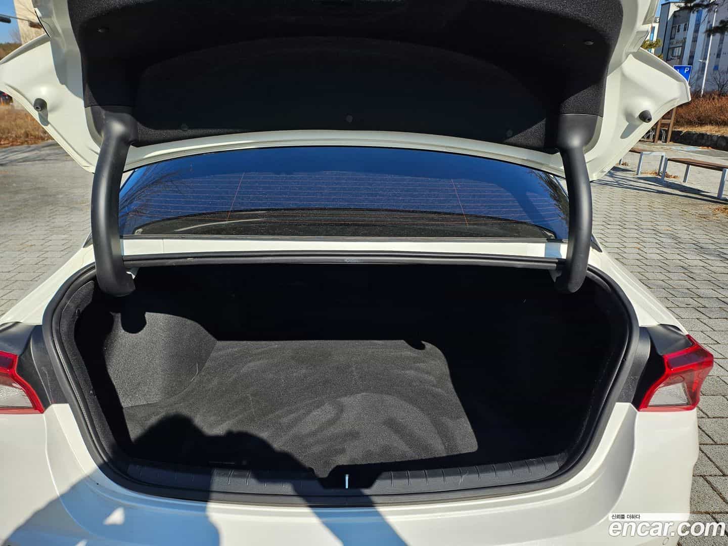 K5 Kia 2023.1-INNER-008