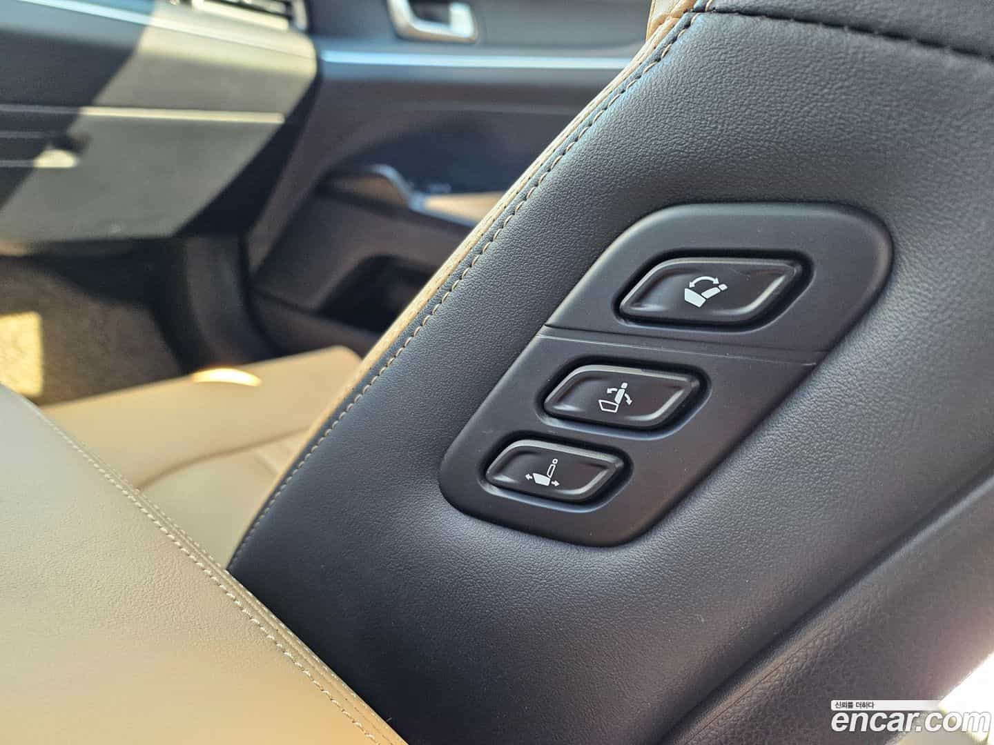 K5 Kia 2023.1-OPTION-020