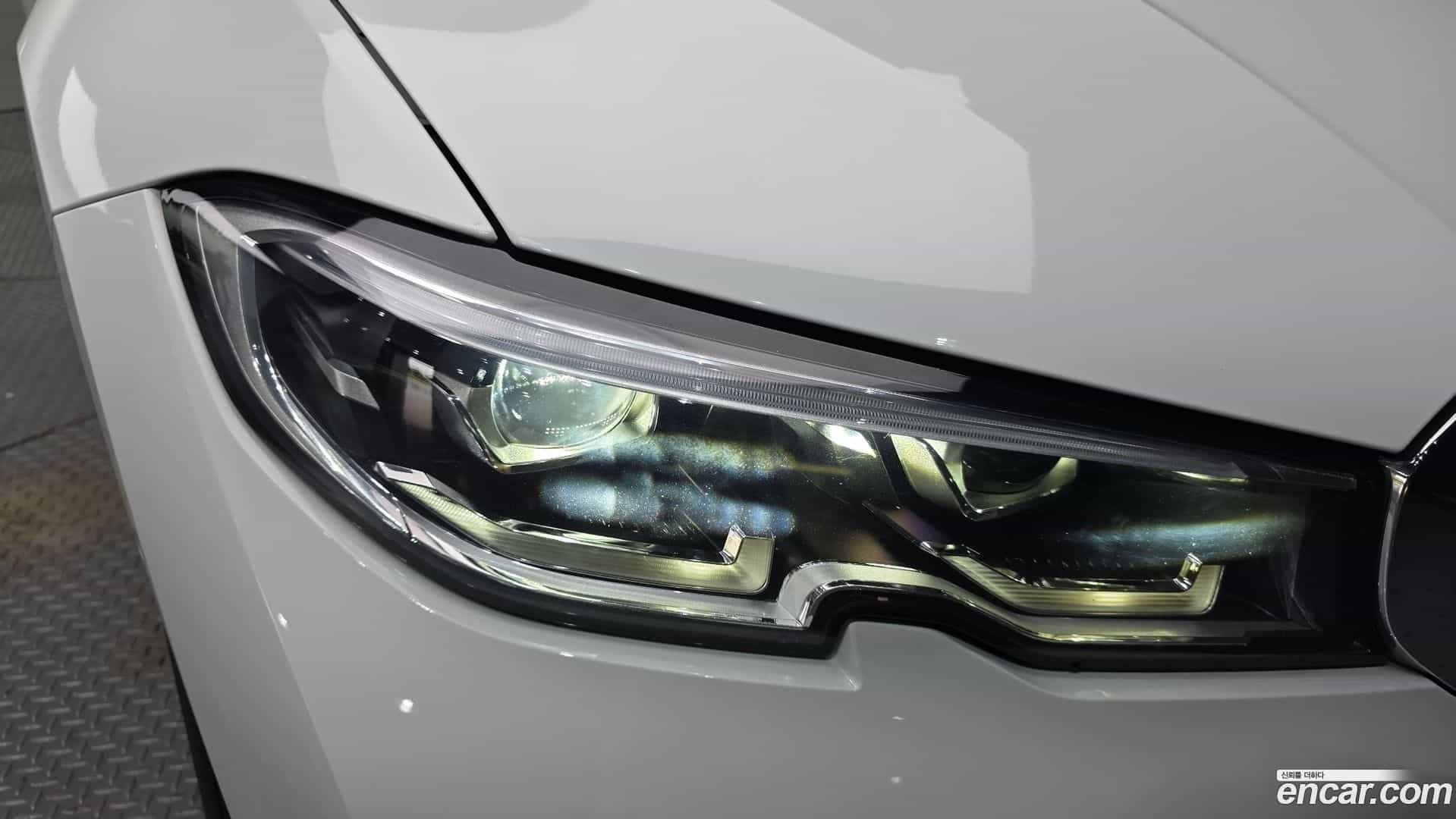 3-Series BMW 2021.11-OUTER-032