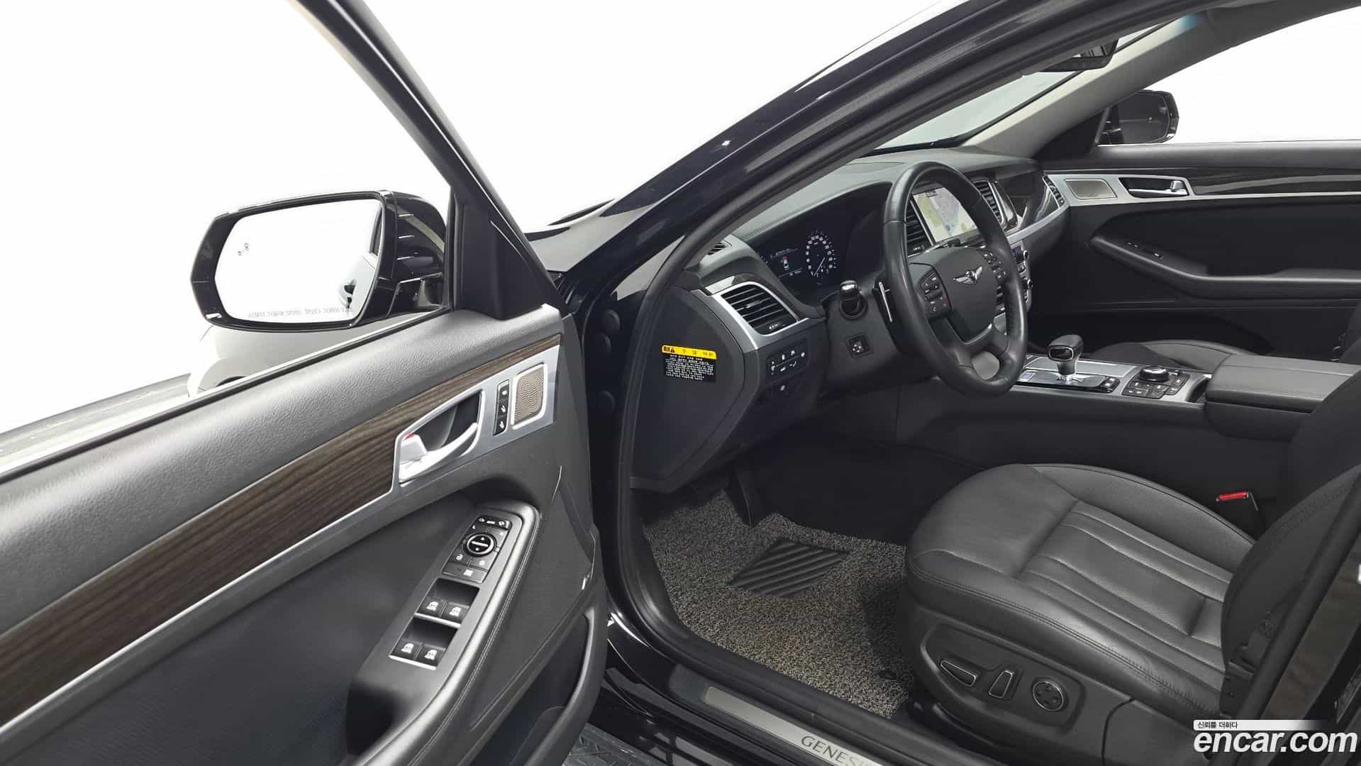 G80 Genesis 2020.1-INNER-010