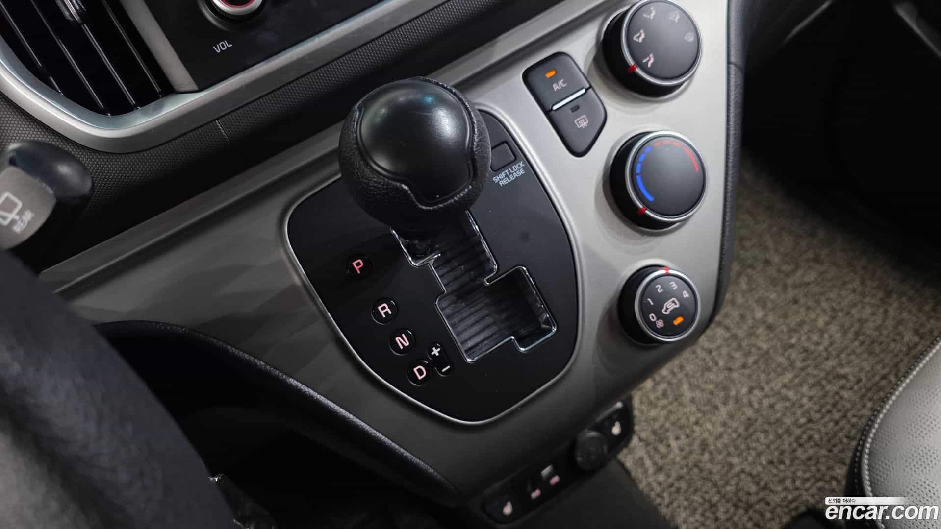 RAY Kia 2018.1-INNER-009