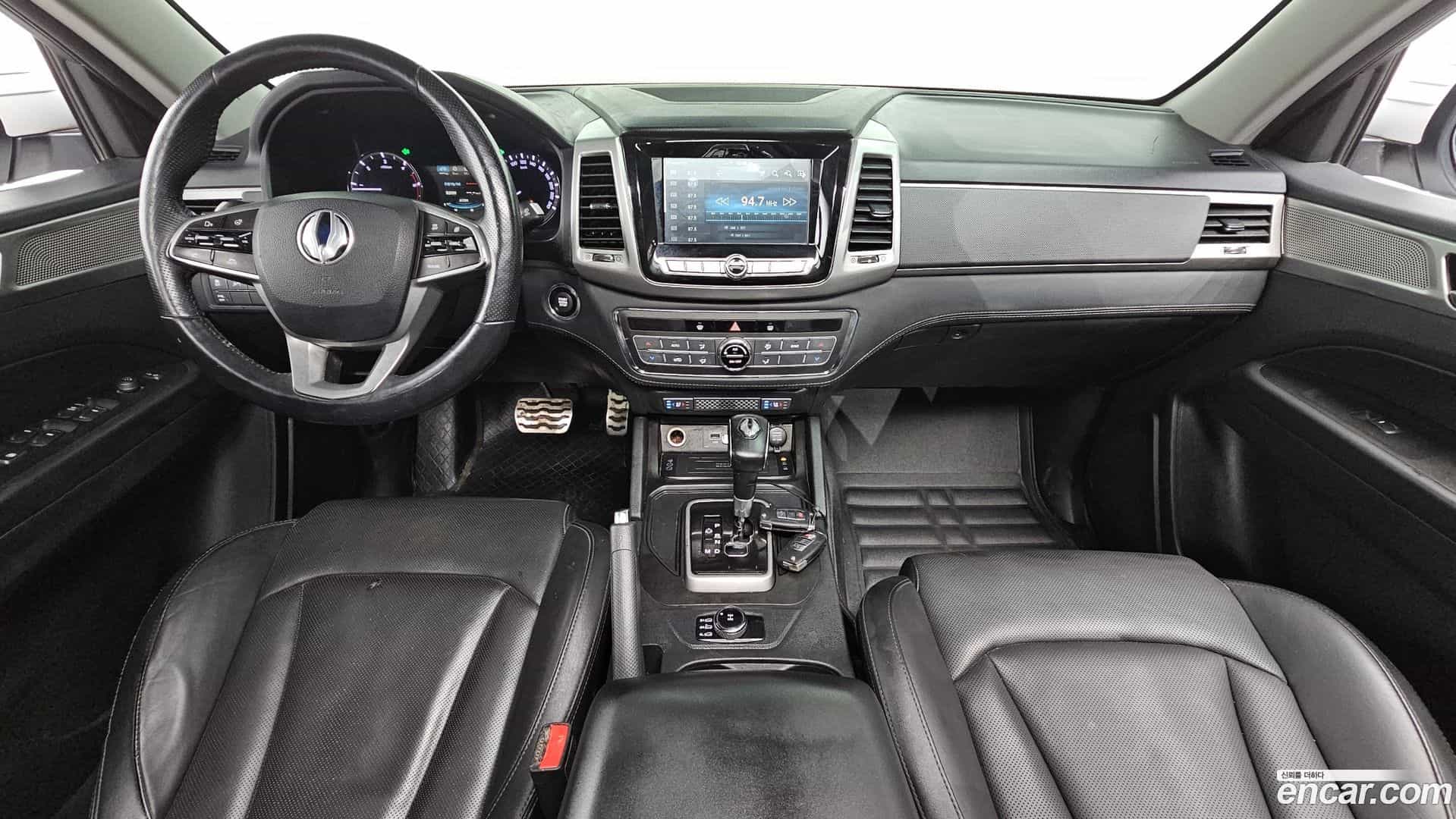 Rexton KG Mobility 2018.11-INNER-007