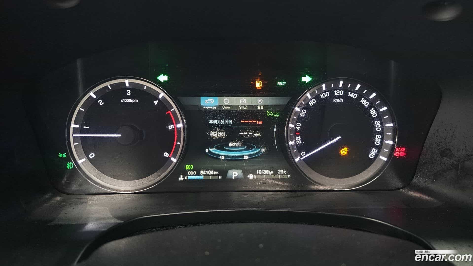 Rexton KG Mobility 2018.11-INNER-008