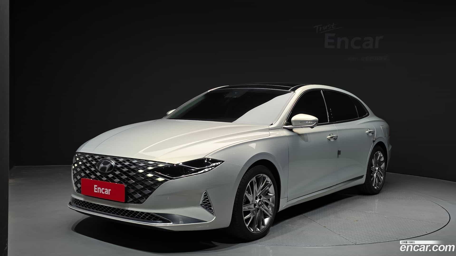 Grandeur Hyundai 2021.5-OUTER-001