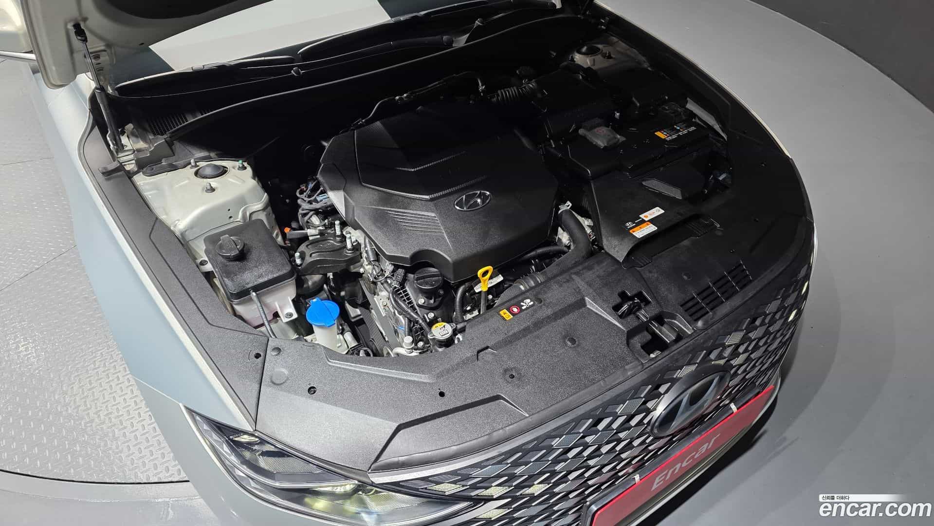 Grandeur Hyundai 2021.5-OUTER-006