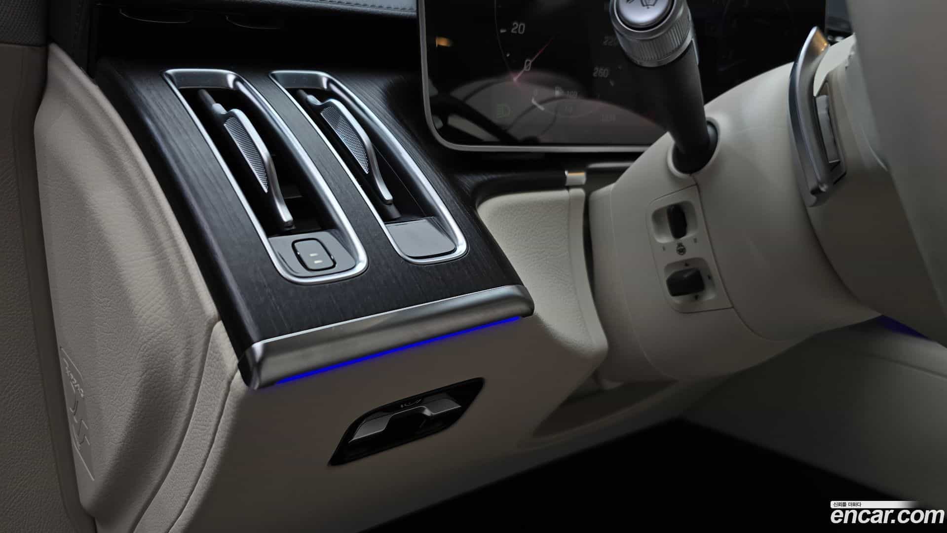 S-Class Mercedes-Benz 2022.5-OPTION-022