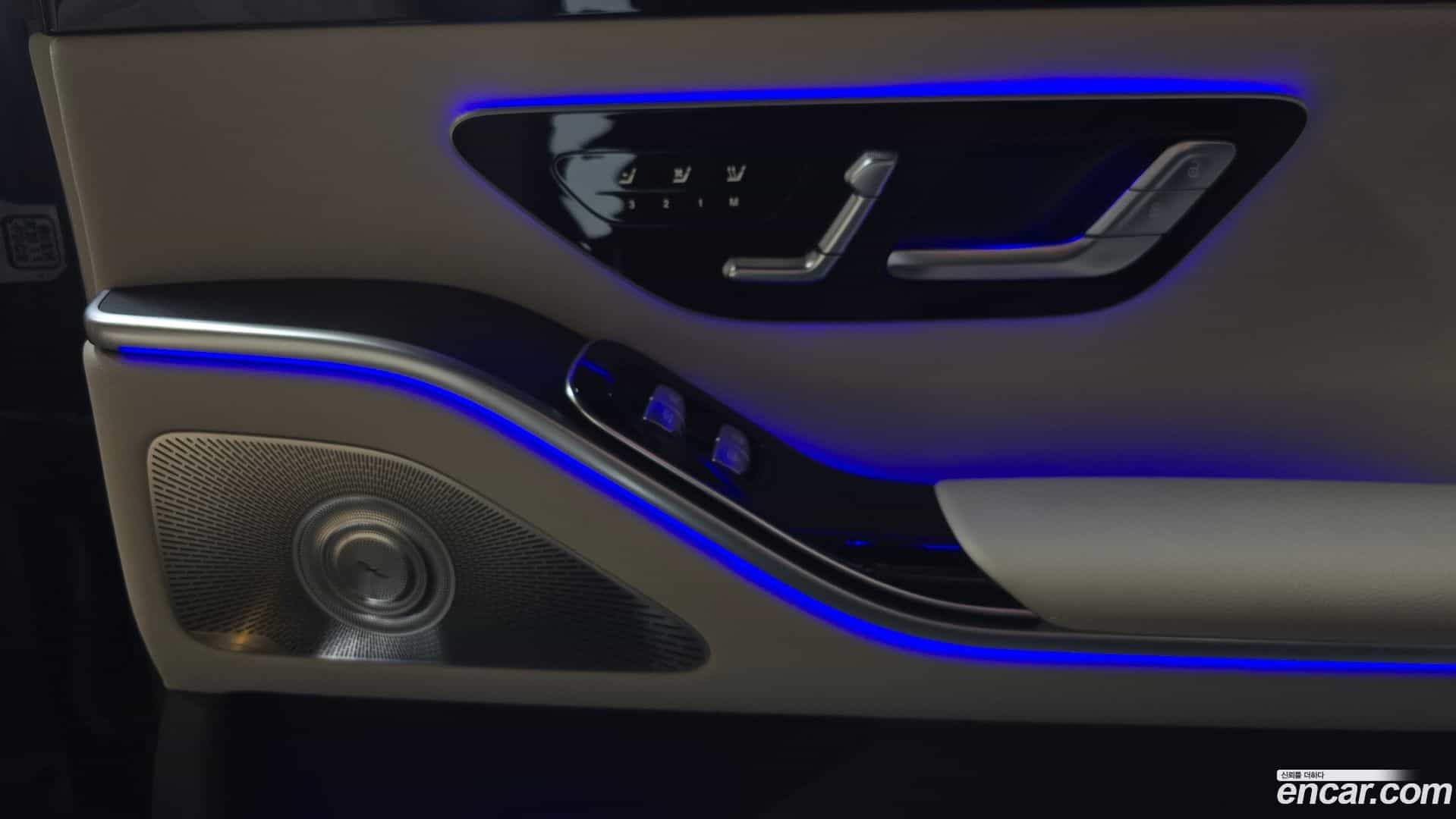 S-Class Mercedes-Benz 2022.5-OPTION-024