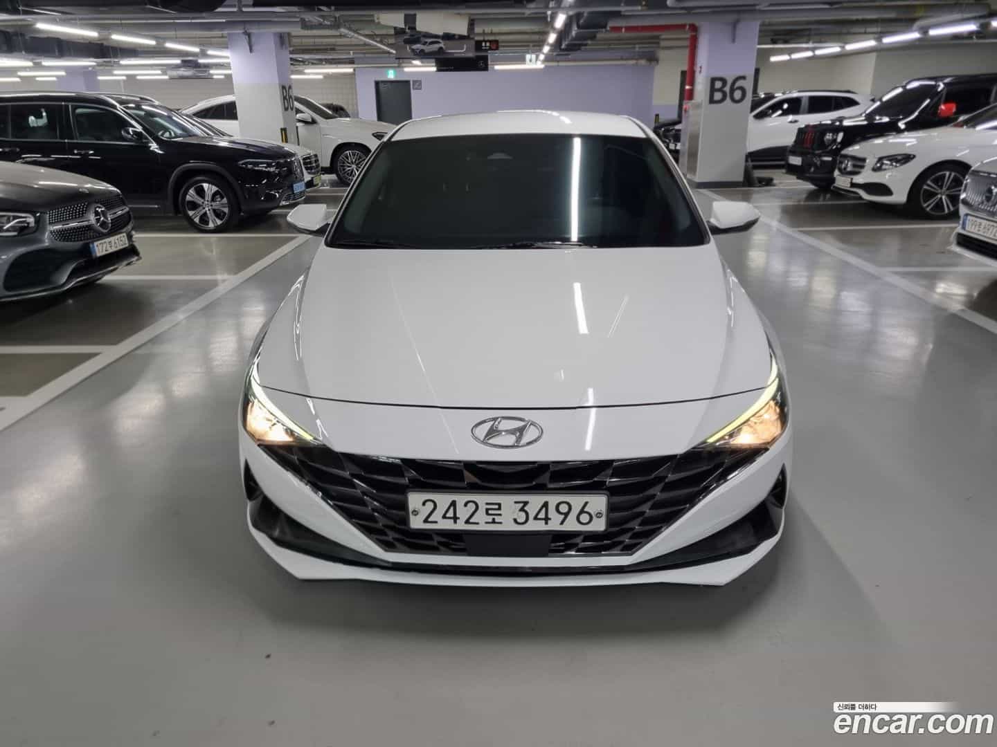 AVANTE Hyundai 2020.4-OUTER-001