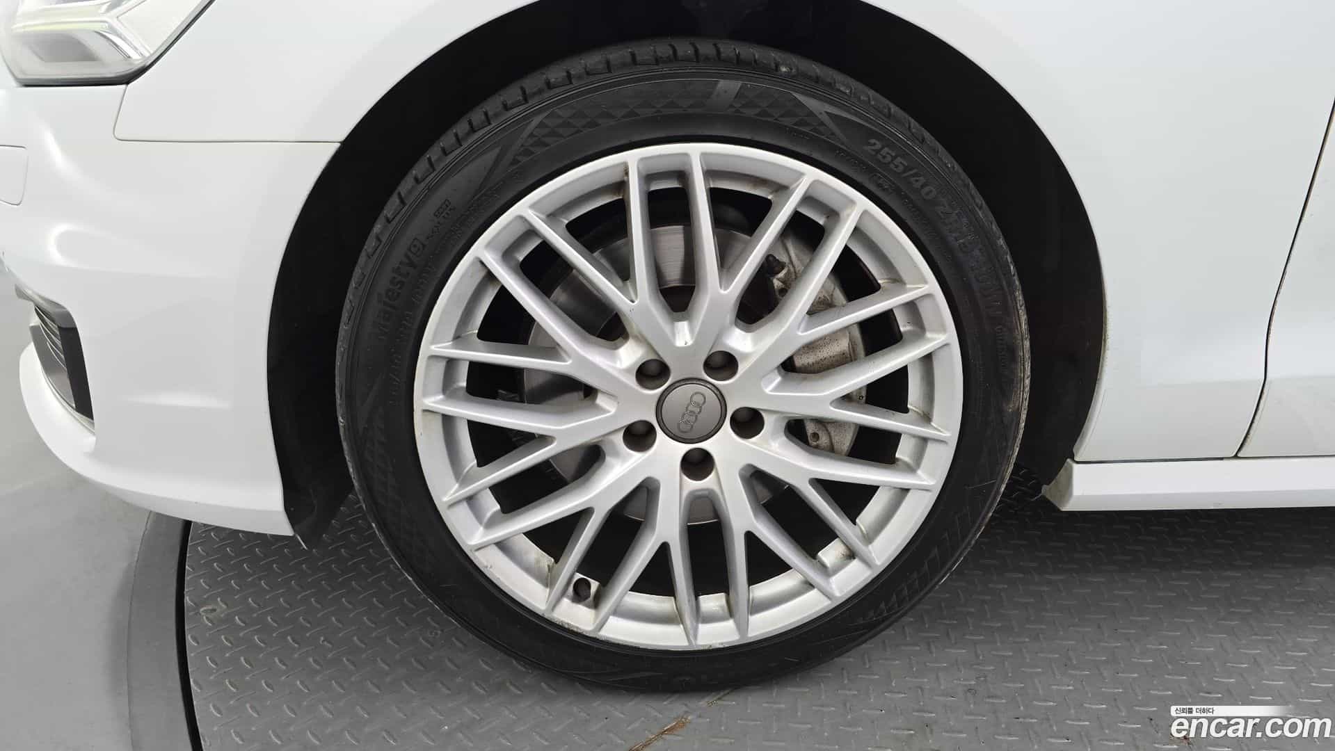 A6 Audi 2015.8-OUTER-005