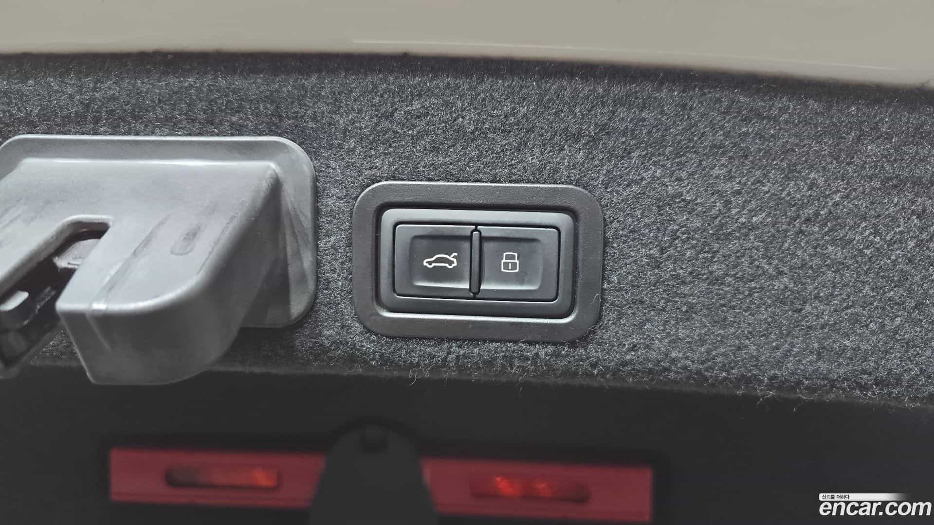 A6 Audi 2015.8-OPTION-021
