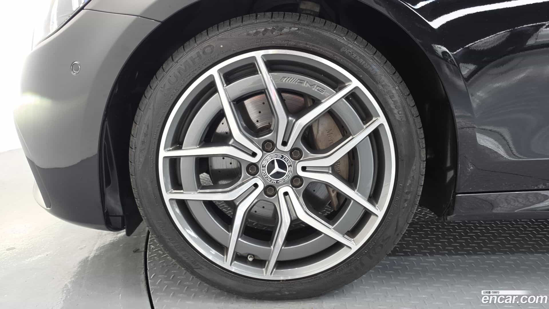 E-Class Mercedes-Benz 2022.7-OUTER-005