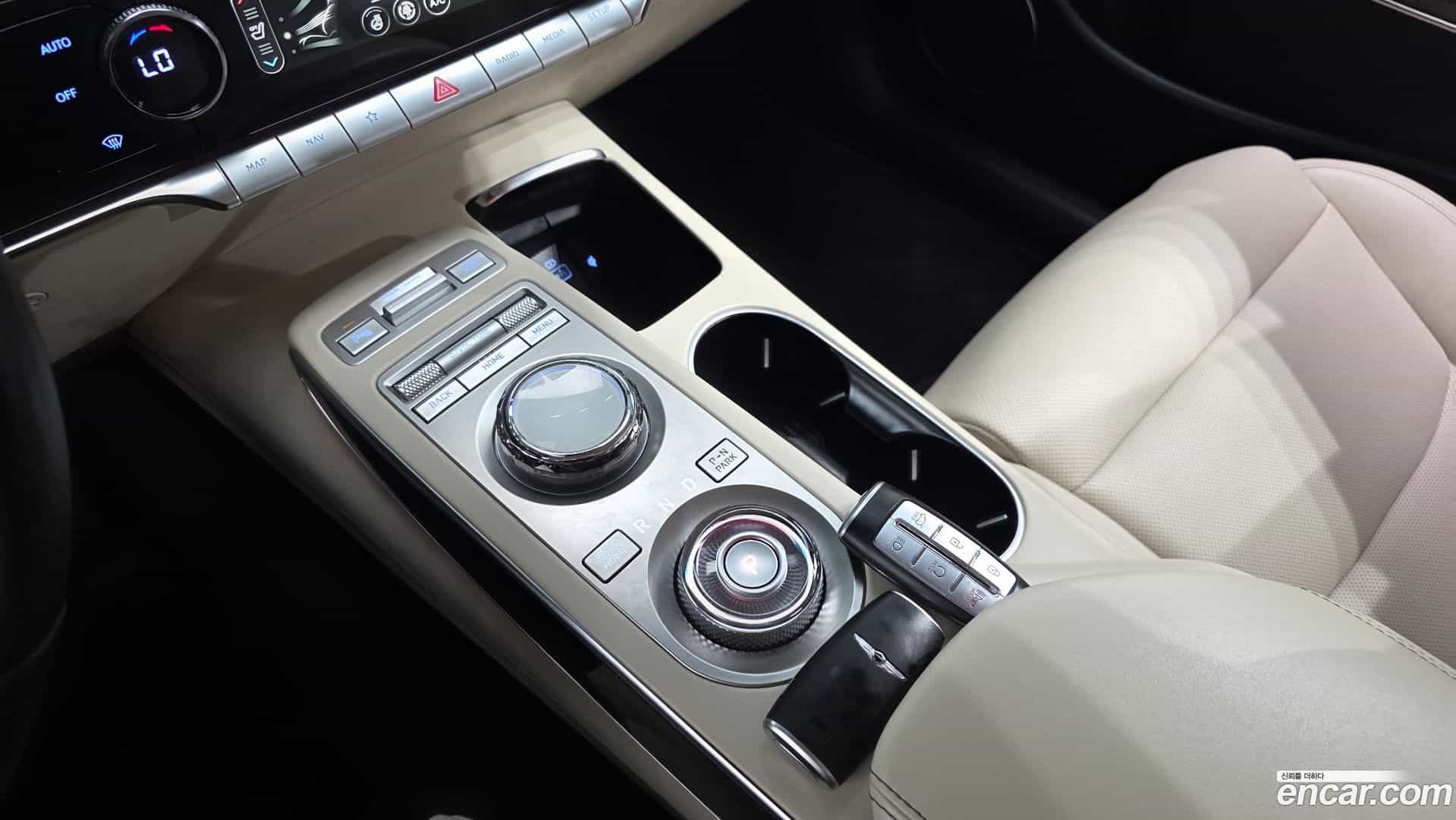 GV70 Genesis 2023.2-INNER-009