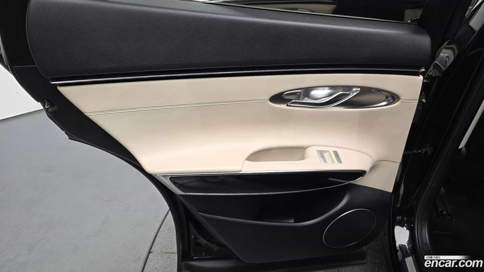 GV70 Genesis 2023.2-INNER-035
