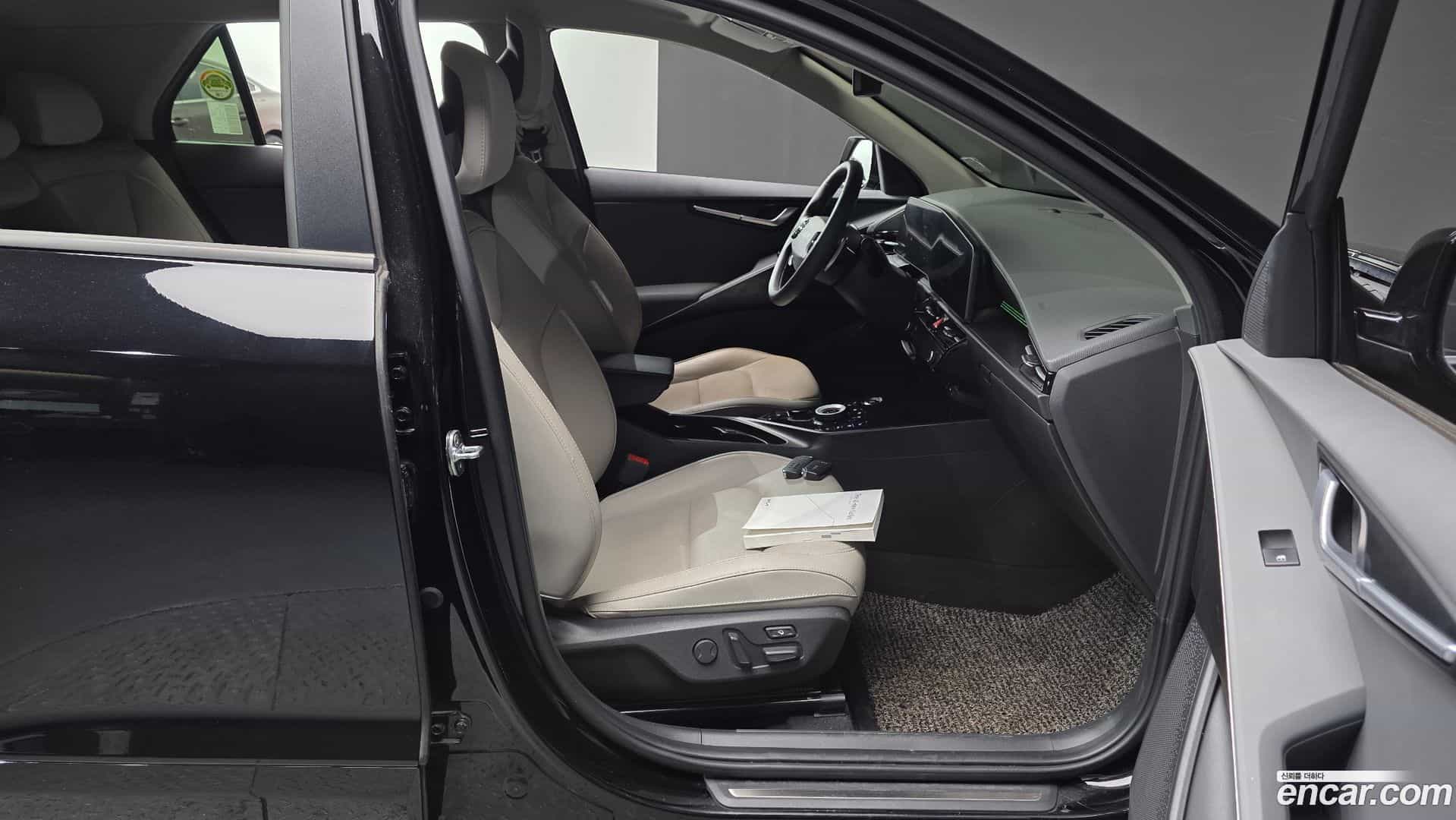 Niro Kia 2022.5-INNER-036