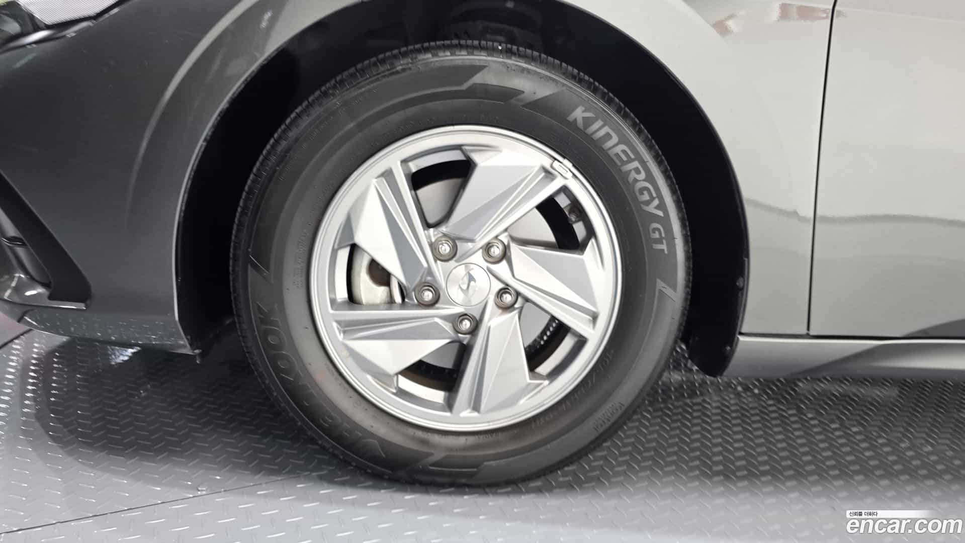 AVANTE Hyundai 2023.4-OUTER-005