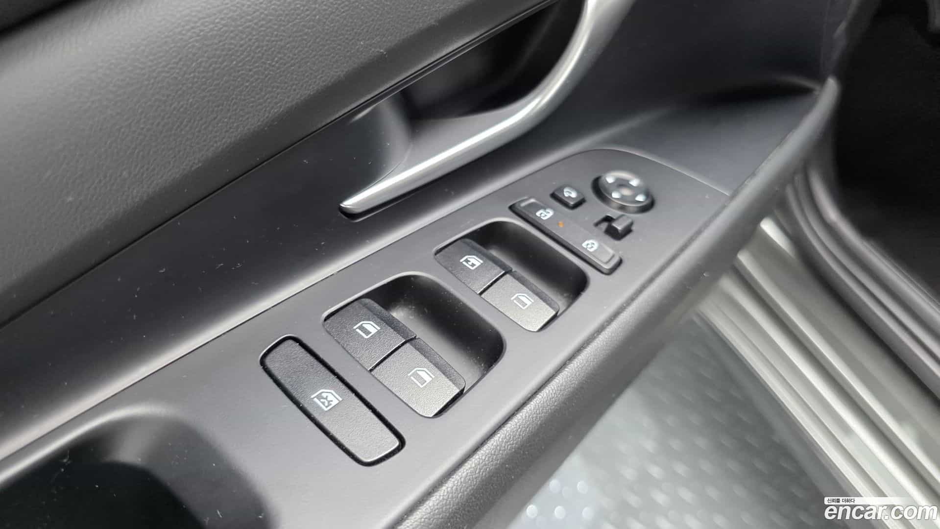 AVANTE Hyundai 2023.4-OPTION-024
