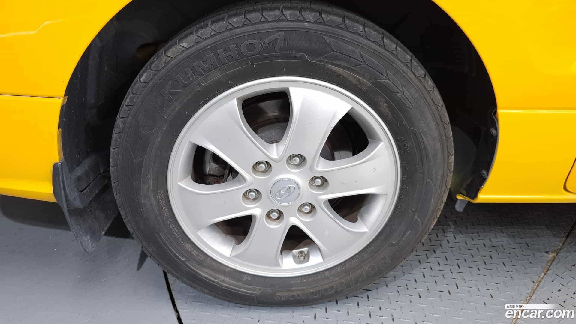 Starex Hyundai 2019.1-OUTER-005
