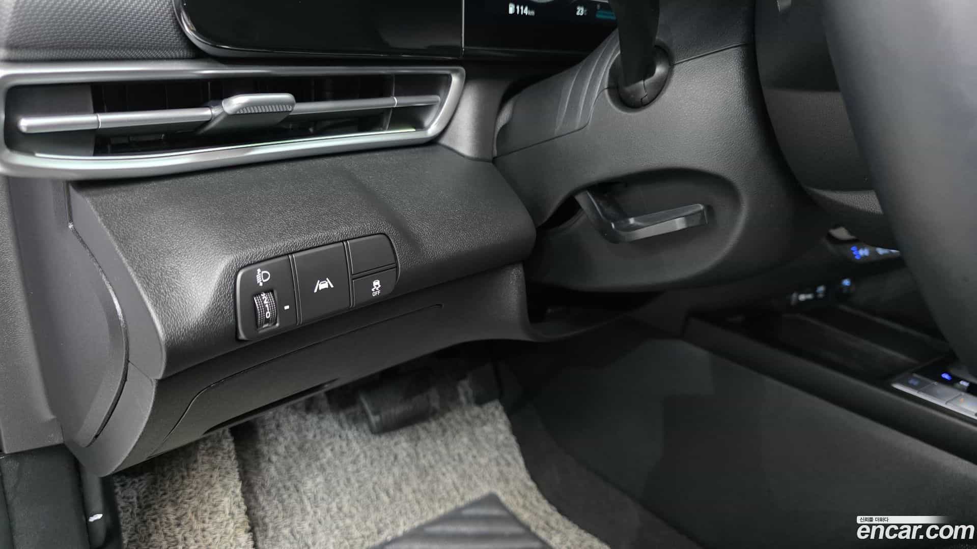 AVANTE Hyundai 2022.4-OPTION-016