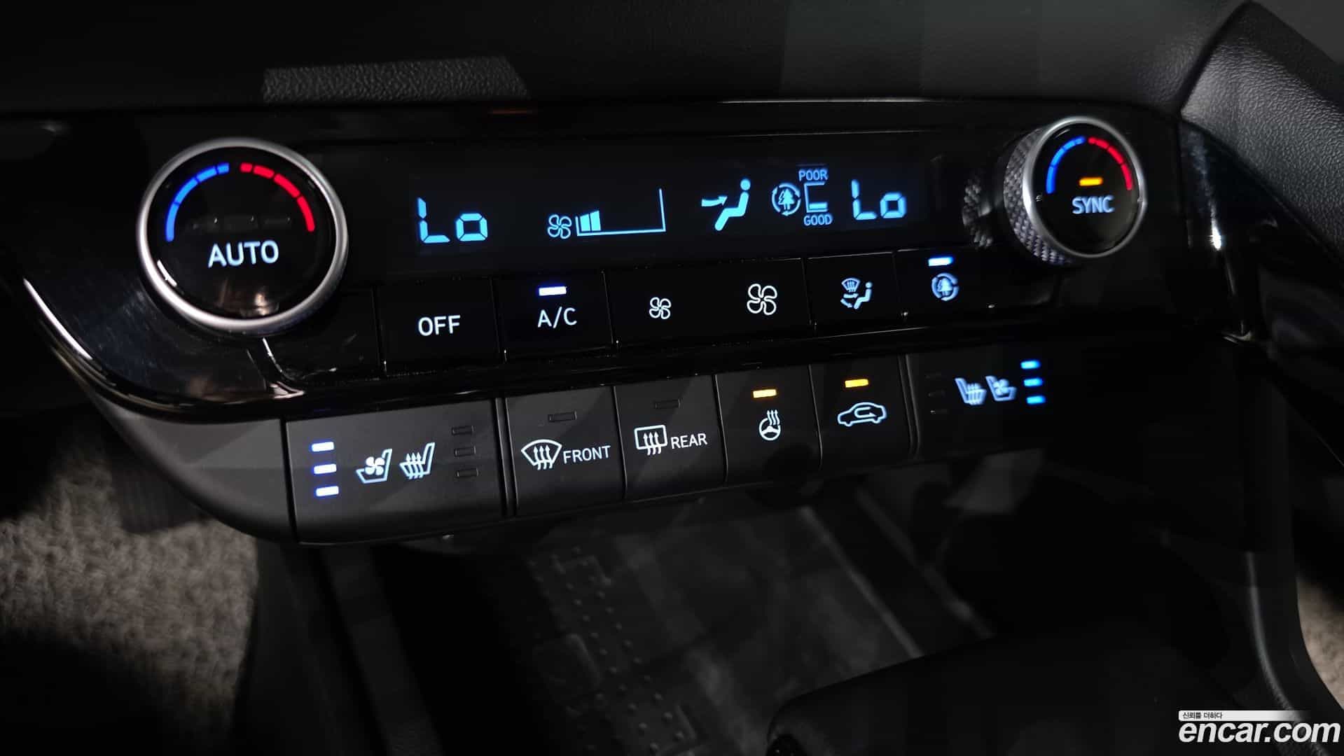AVANTE Hyundai 2022.4-OPTION-042