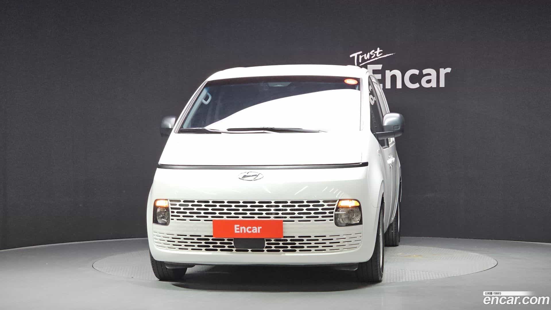 Staria Hyundai 2022.7-OUTER-003