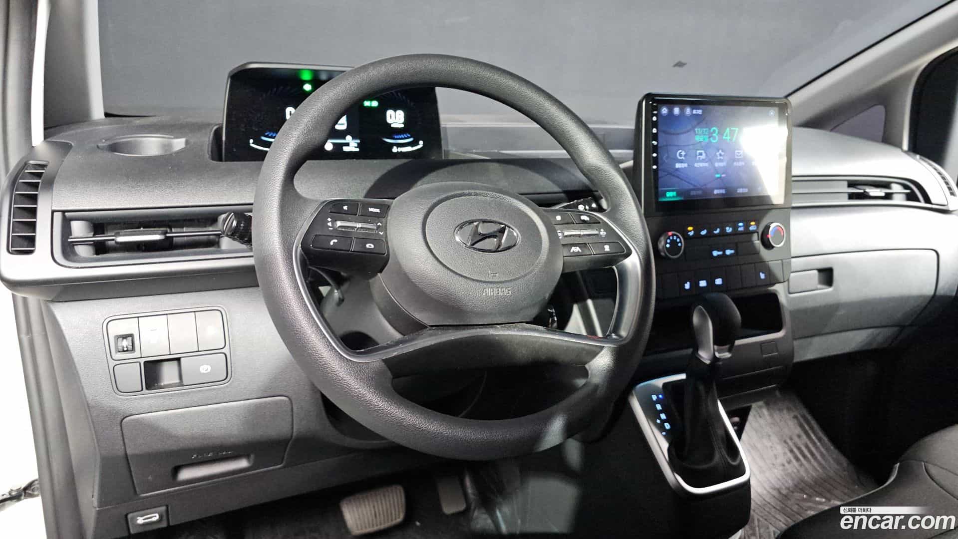Staria Hyundai 2022.7-OPTION-015