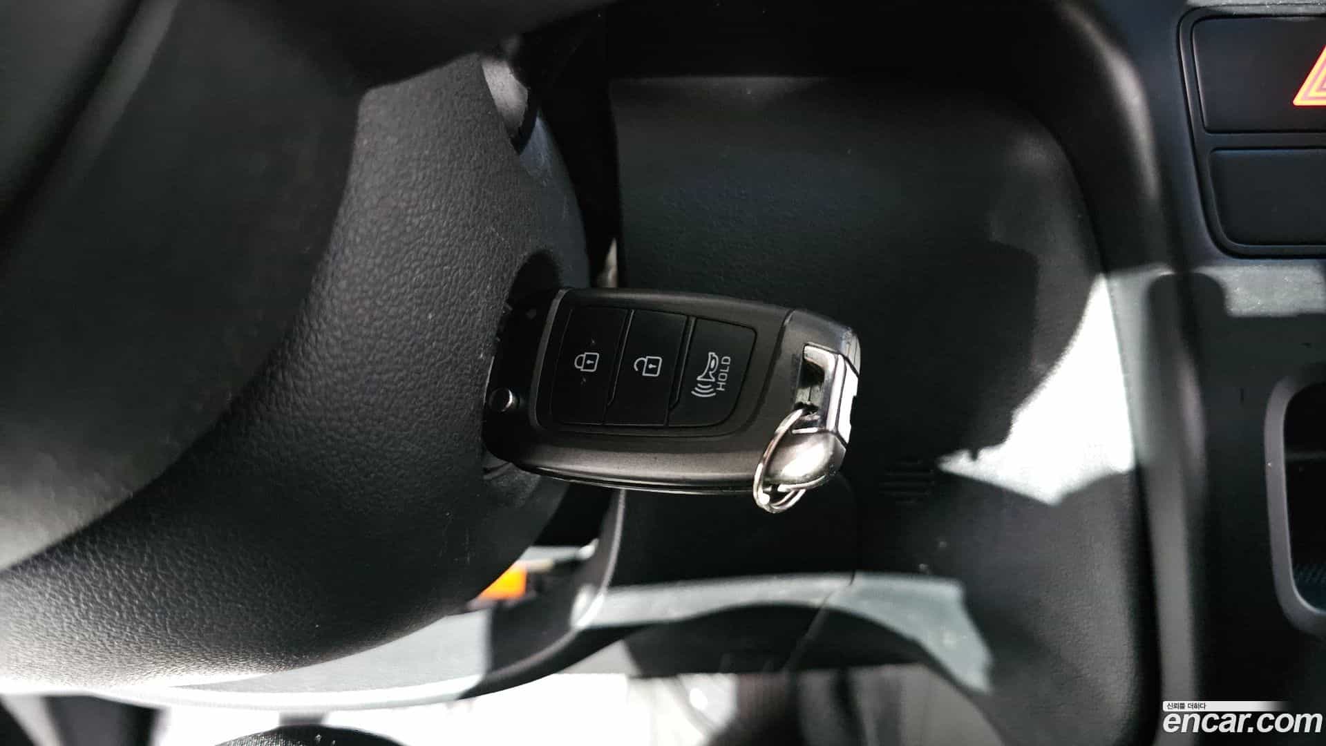 Staria Hyundai 2022.7-OPTION-040