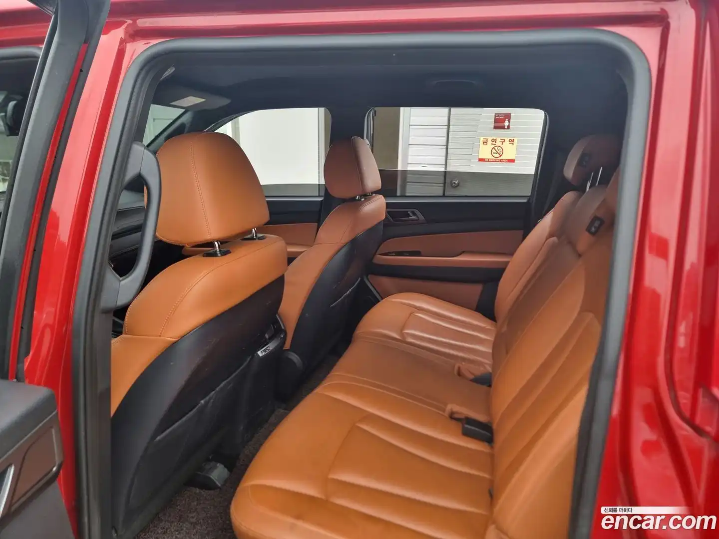 Rexton KG Mobility 2022.5-INNER-010