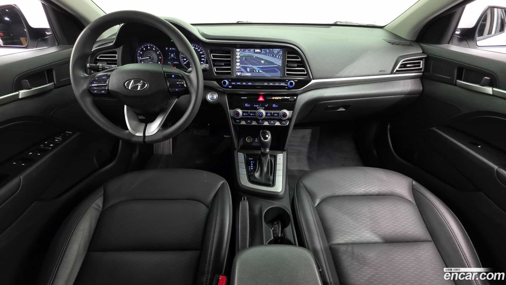 AVANTE Hyundai 2019.8-INNER-007