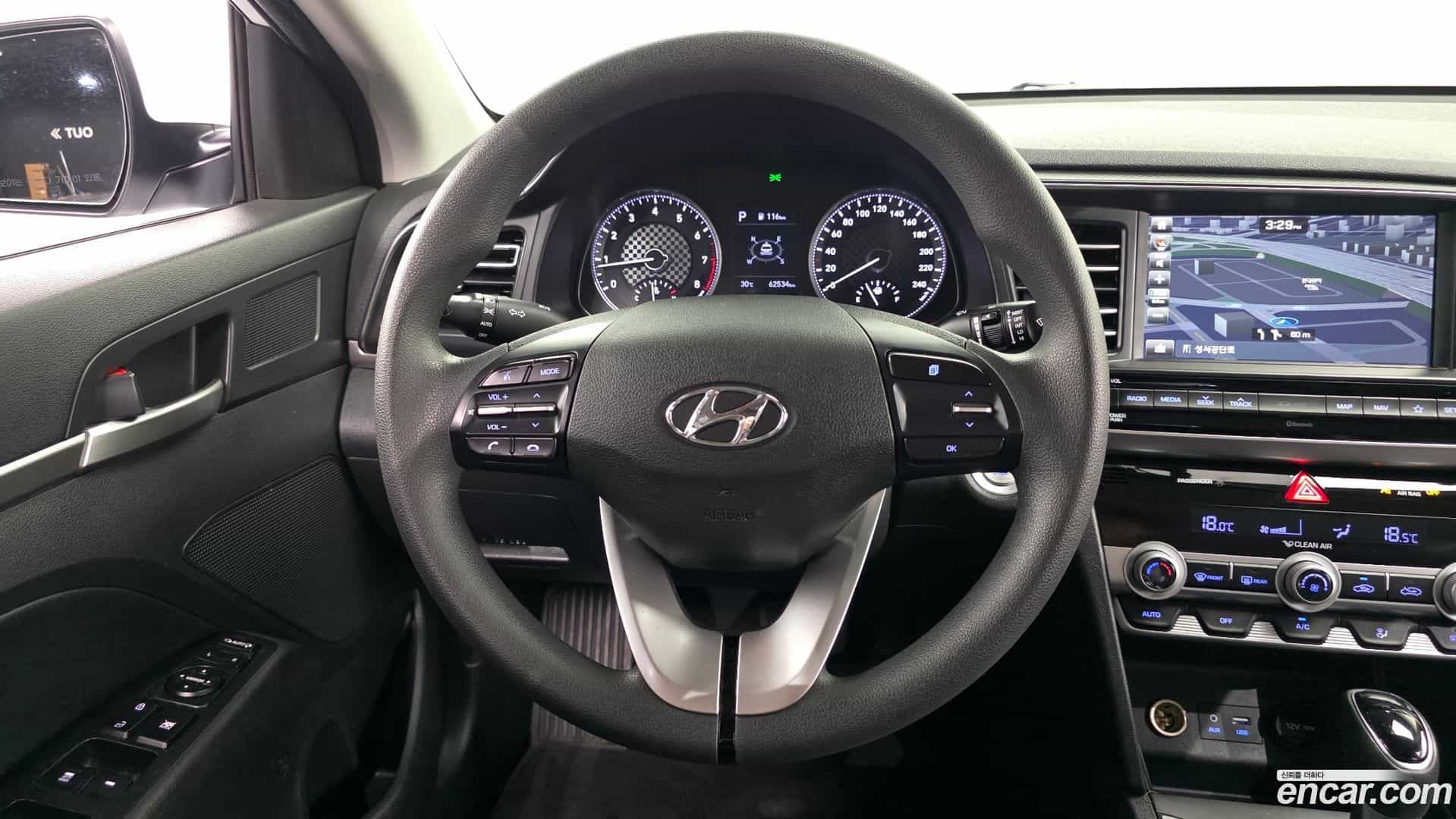 AVANTE Hyundai 2019.8-OPTION-017