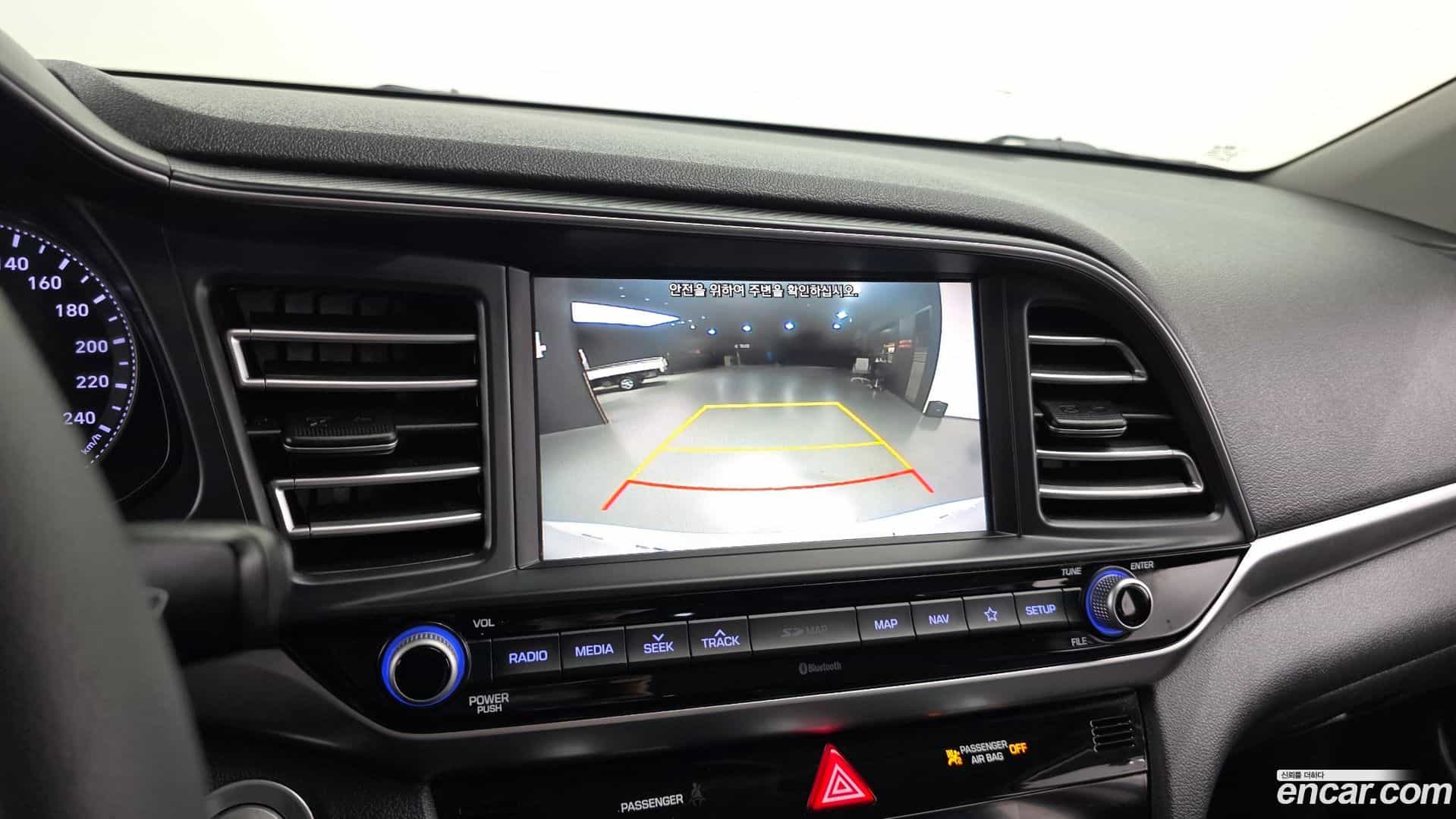AVANTE Hyundai 2019.8-OPTION-019
