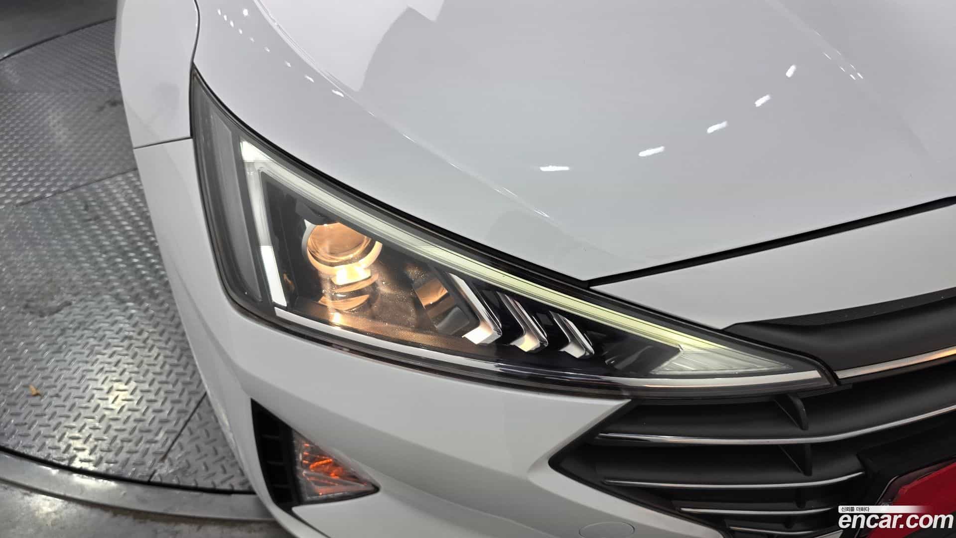 AVANTE Hyundai 2019.8-OUTER-032