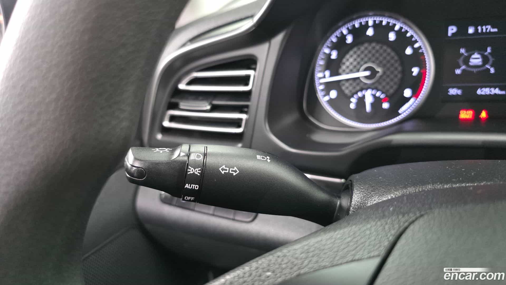 AVANTE Hyundai 2019.8-OPTION-040