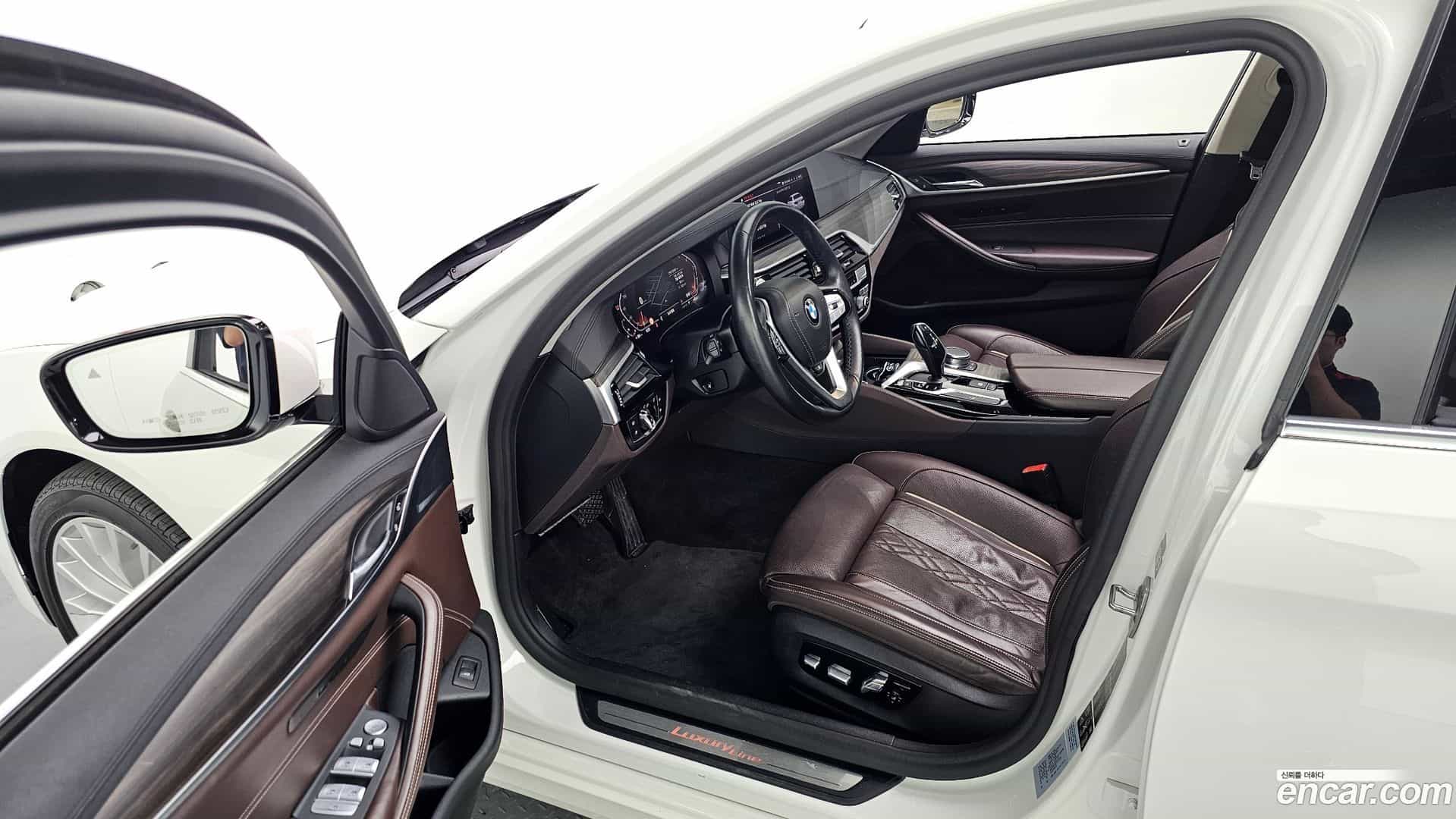 5-Series BMW 2020.4-INNER-010