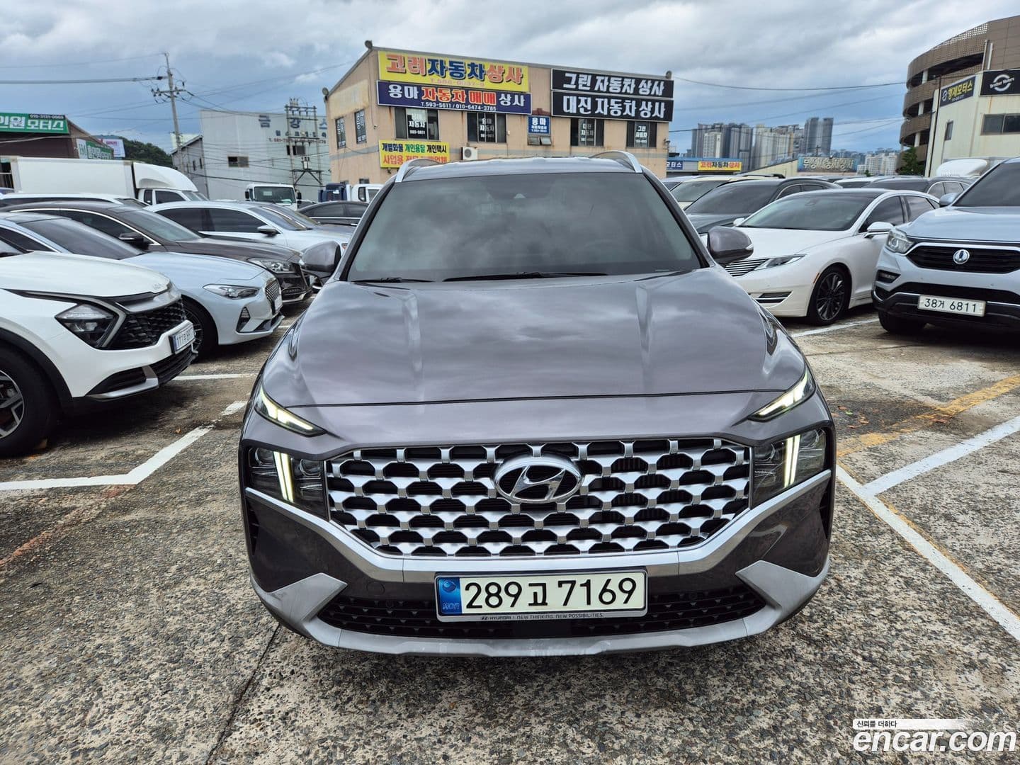 Main__Slider__Photo:Santafe Hyundai 2021.2-0