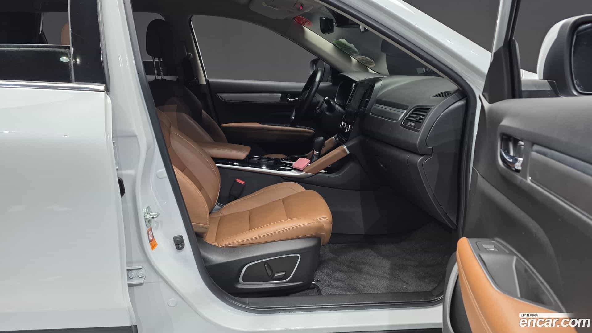 QM6 Renault Korea 2021.0-INNER-036