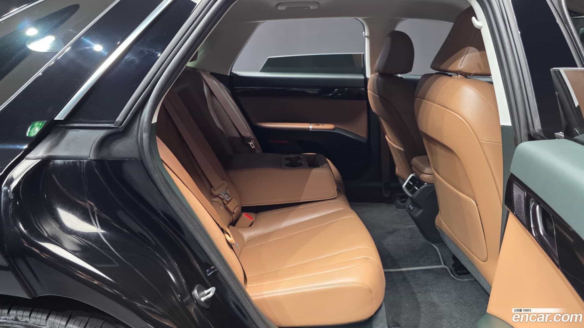 Grandeur Hyundai 2023.10-OPTION-016