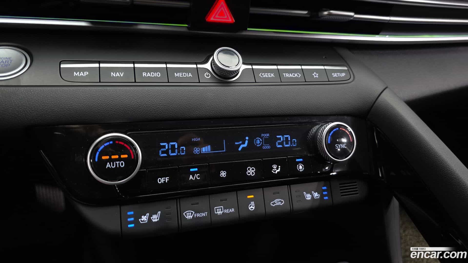 AVANTE Hyundai 2022.6-OPTION-022