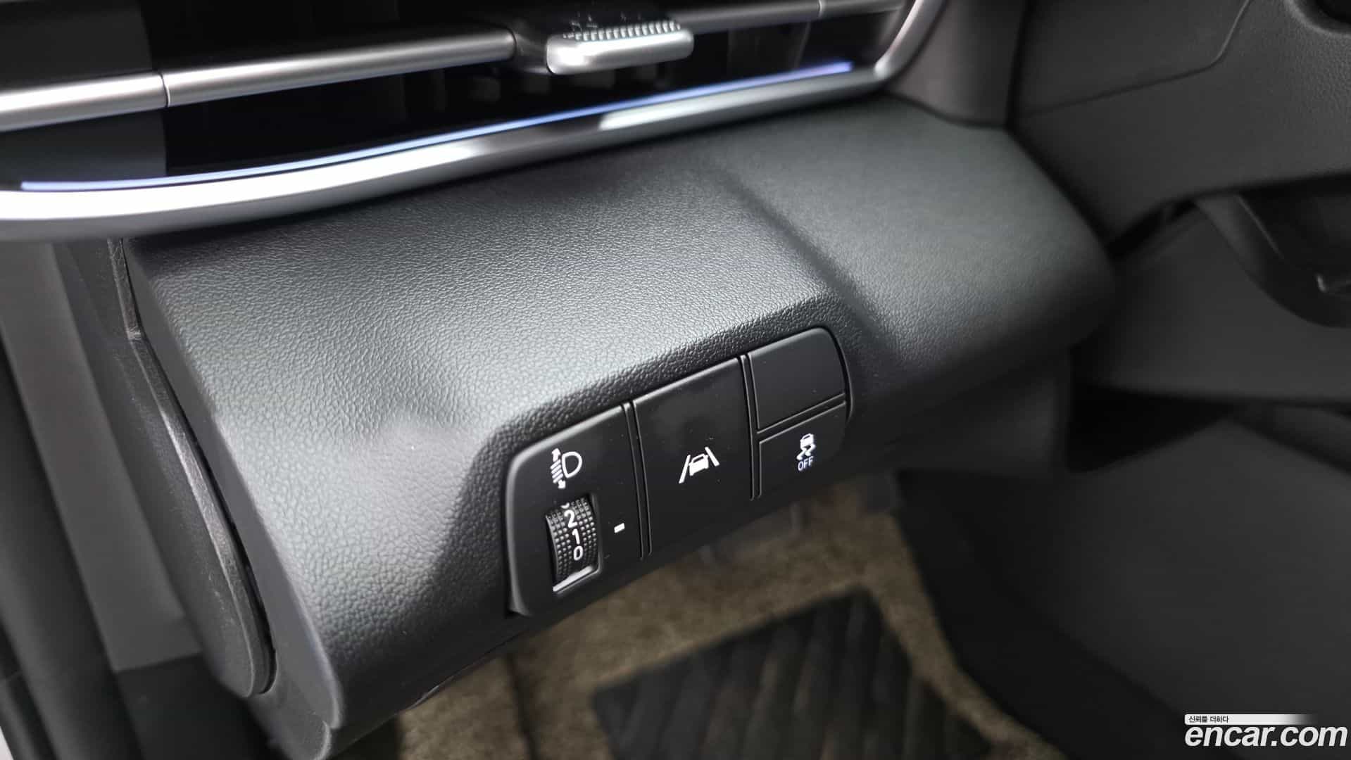 AVANTE Hyundai 2022.6-OPTION-040