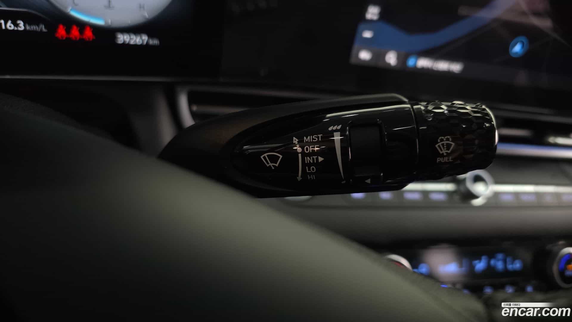AVANTE Hyundai 2022.3-OPTION-041