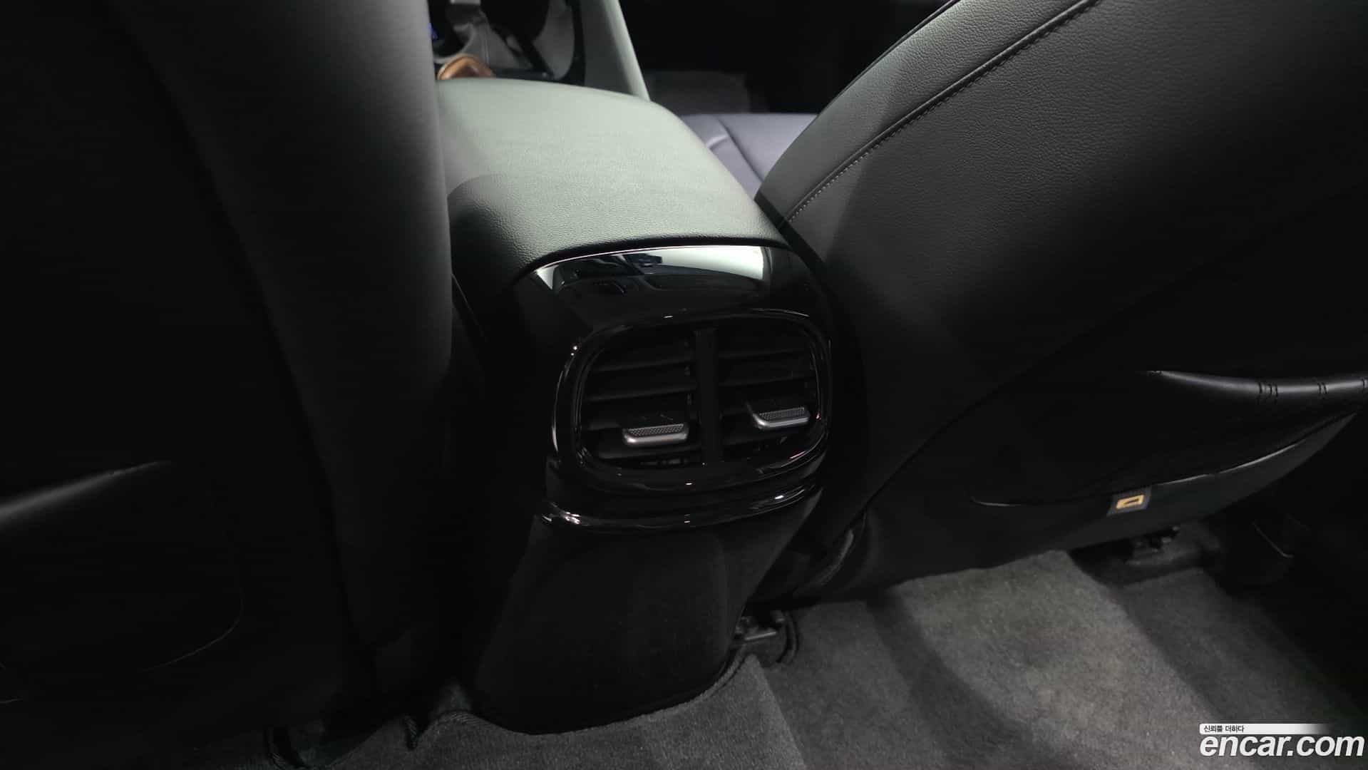 AVANTE Hyundai 2022.3-OPTION-045