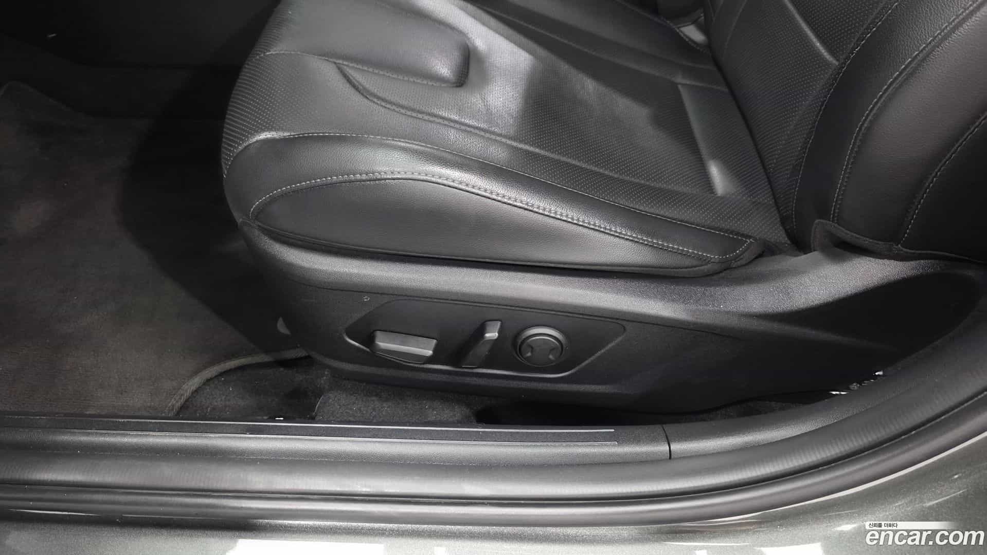 AVANTE Hyundai 2023.1-OPTION-042