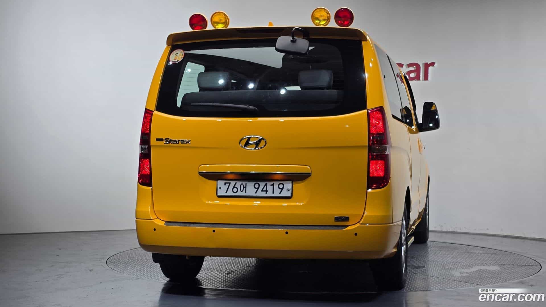 Starex Hyundai 2019.10-OUTER-004