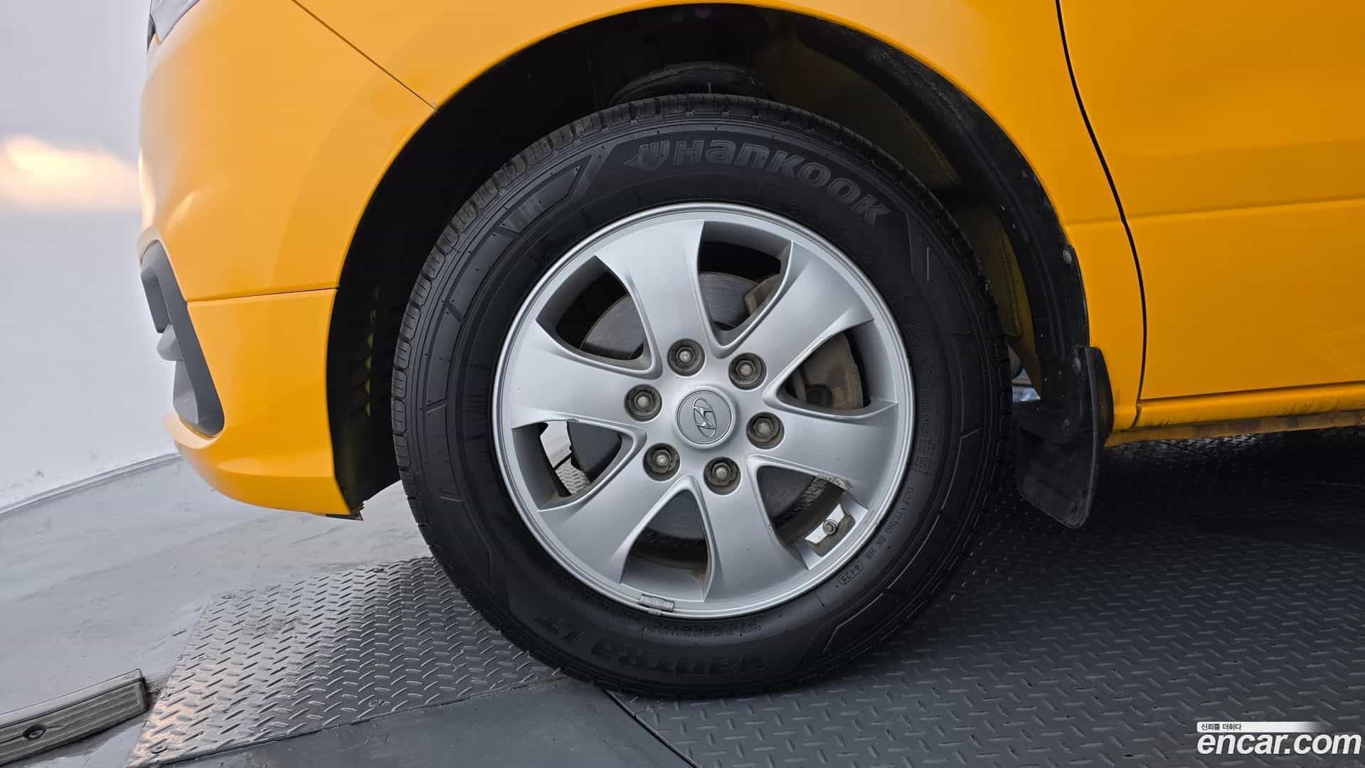 Starex Hyundai 2019.10-OUTER-005