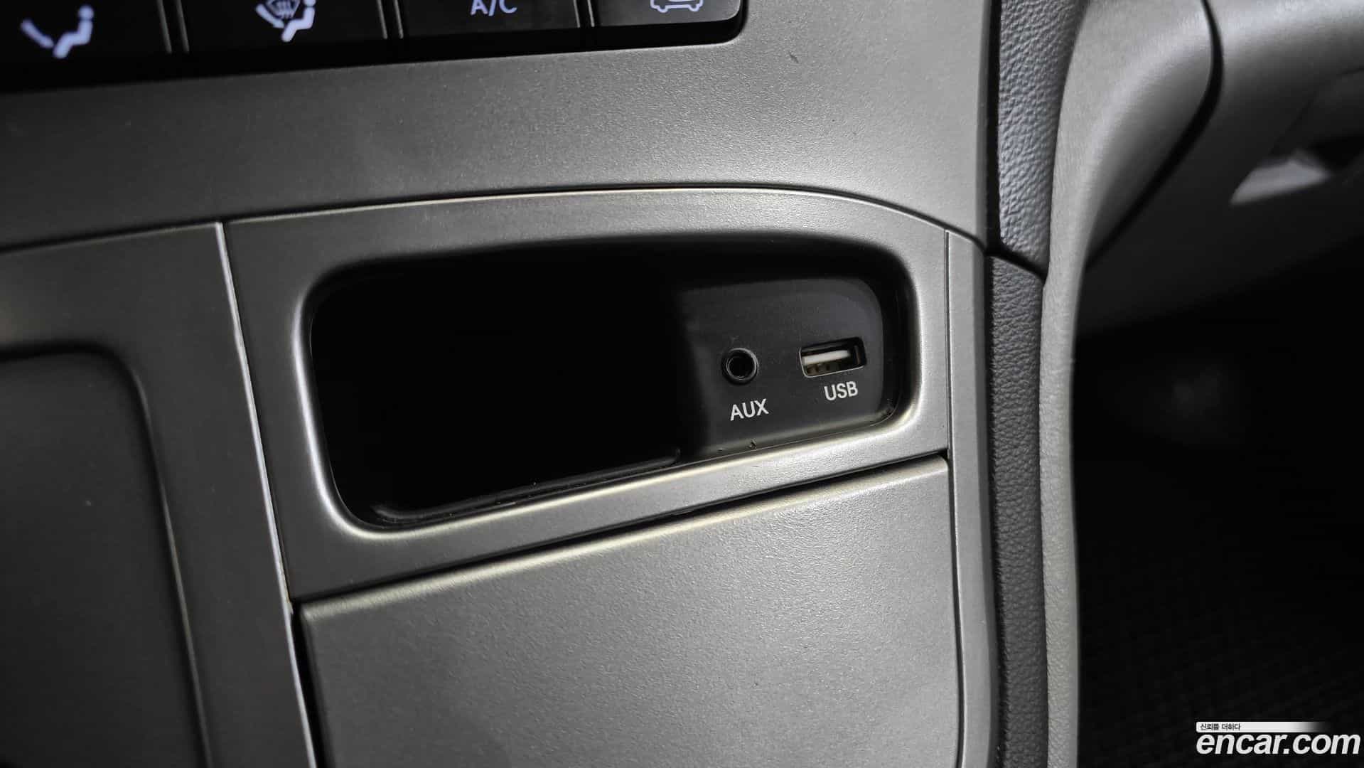 Starex Hyundai 2019.10-OPTION-017